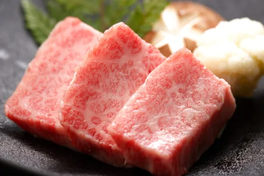 地元産の新鮮な食材